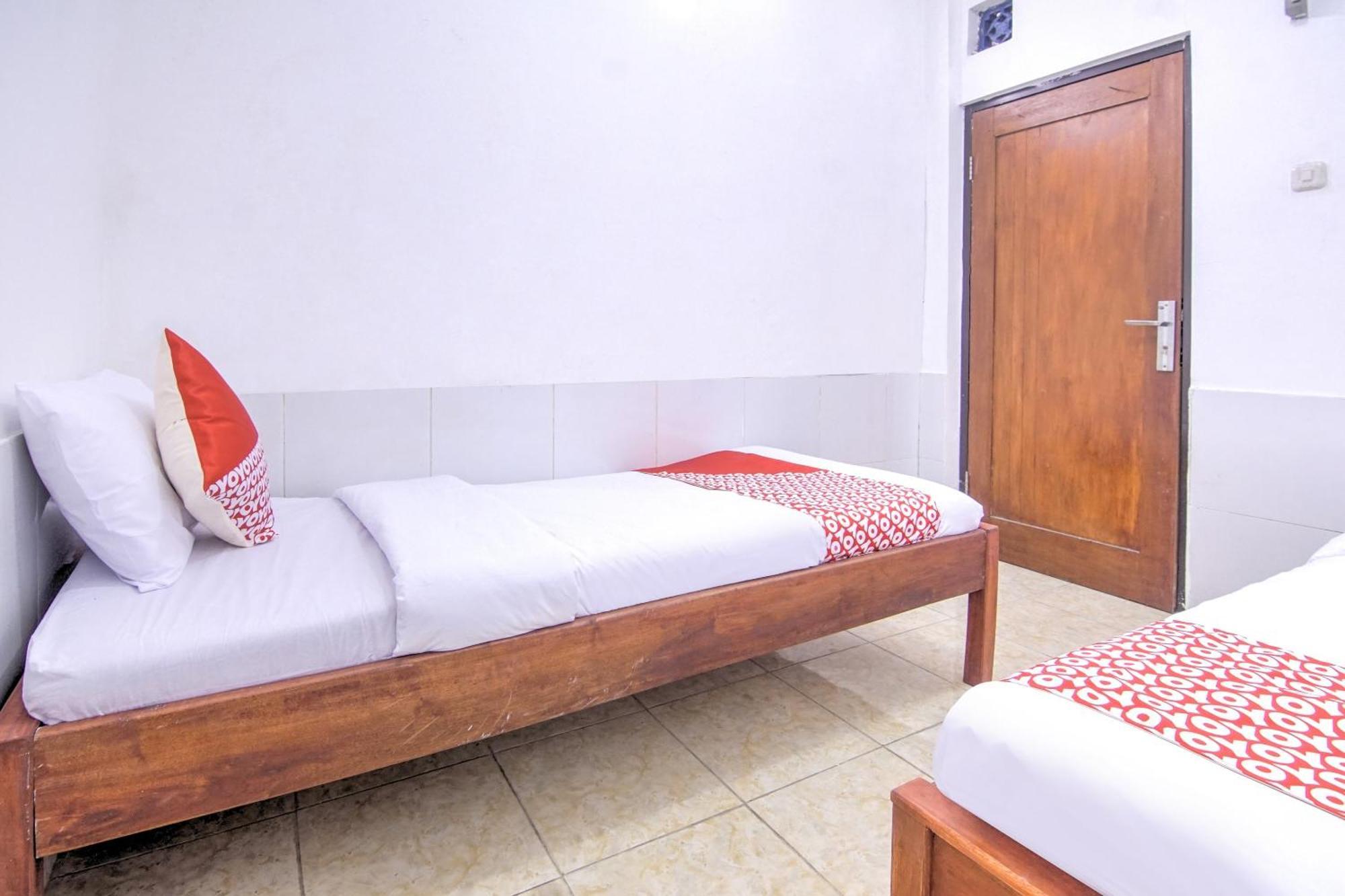 Oyo 3317 Maju Jaya Homestay Syariah 茂物 外观 照片